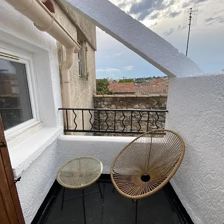 Duplex De Charme Avec Terrasses *