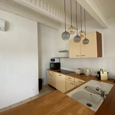 Duplex De Charme Avec Terrasses Nimes